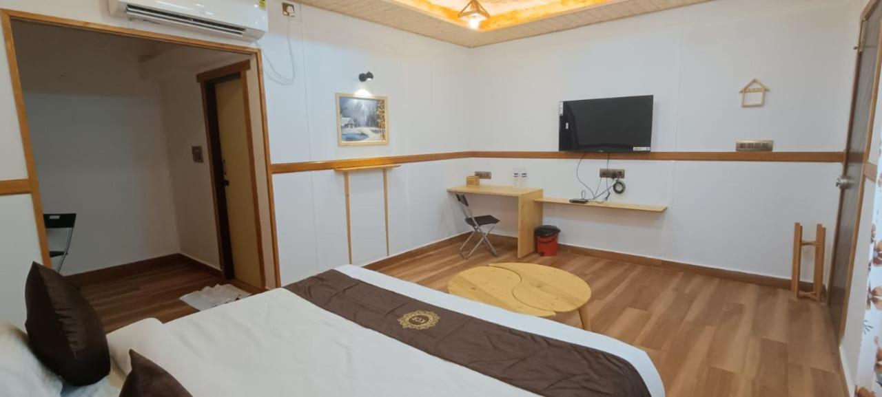 Kcr Resorts & Convention Maisaram Extérieur photo